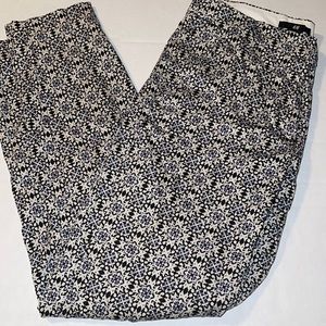 H&M women’s trousers.  Size 2